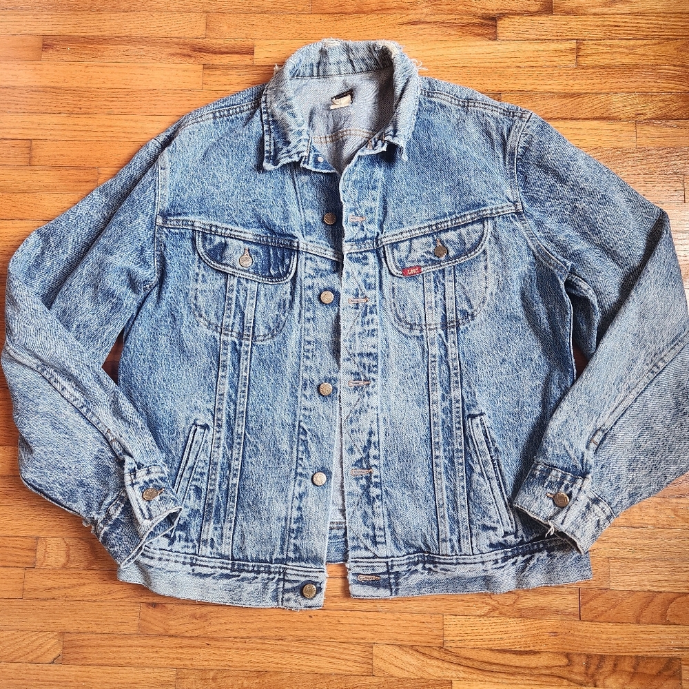 Vintage Lee Large Tall Acid Wash Denim Trucker Jacket Blue Jean Distressed 90s